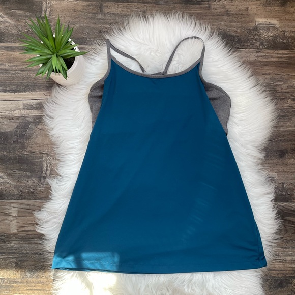 Fabletics tank with built in bra - Norwalk tank - Picture 7 of 7